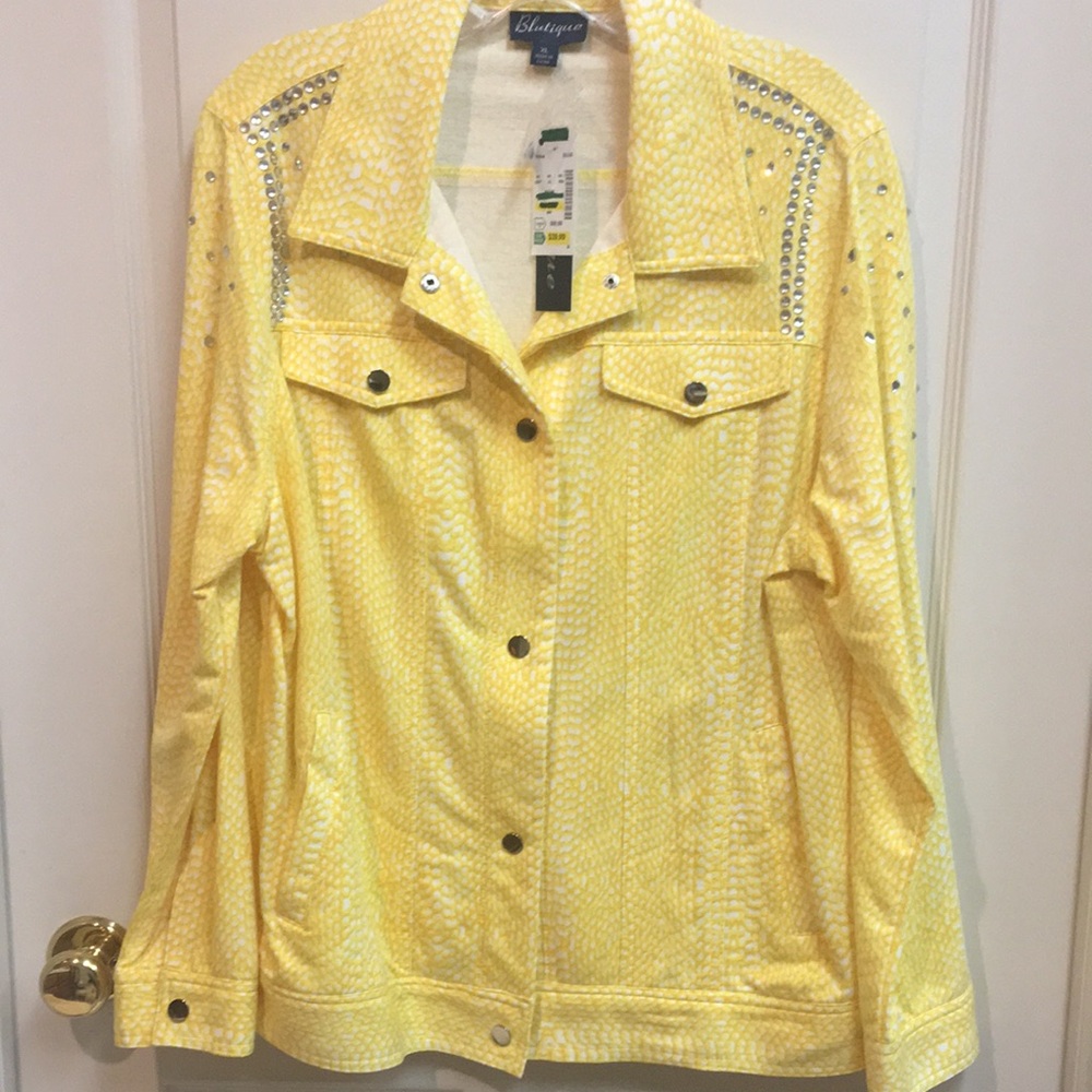 NWT Rhinestone Embellished Sunflower Yellow Jacket - Picture 2 of 8